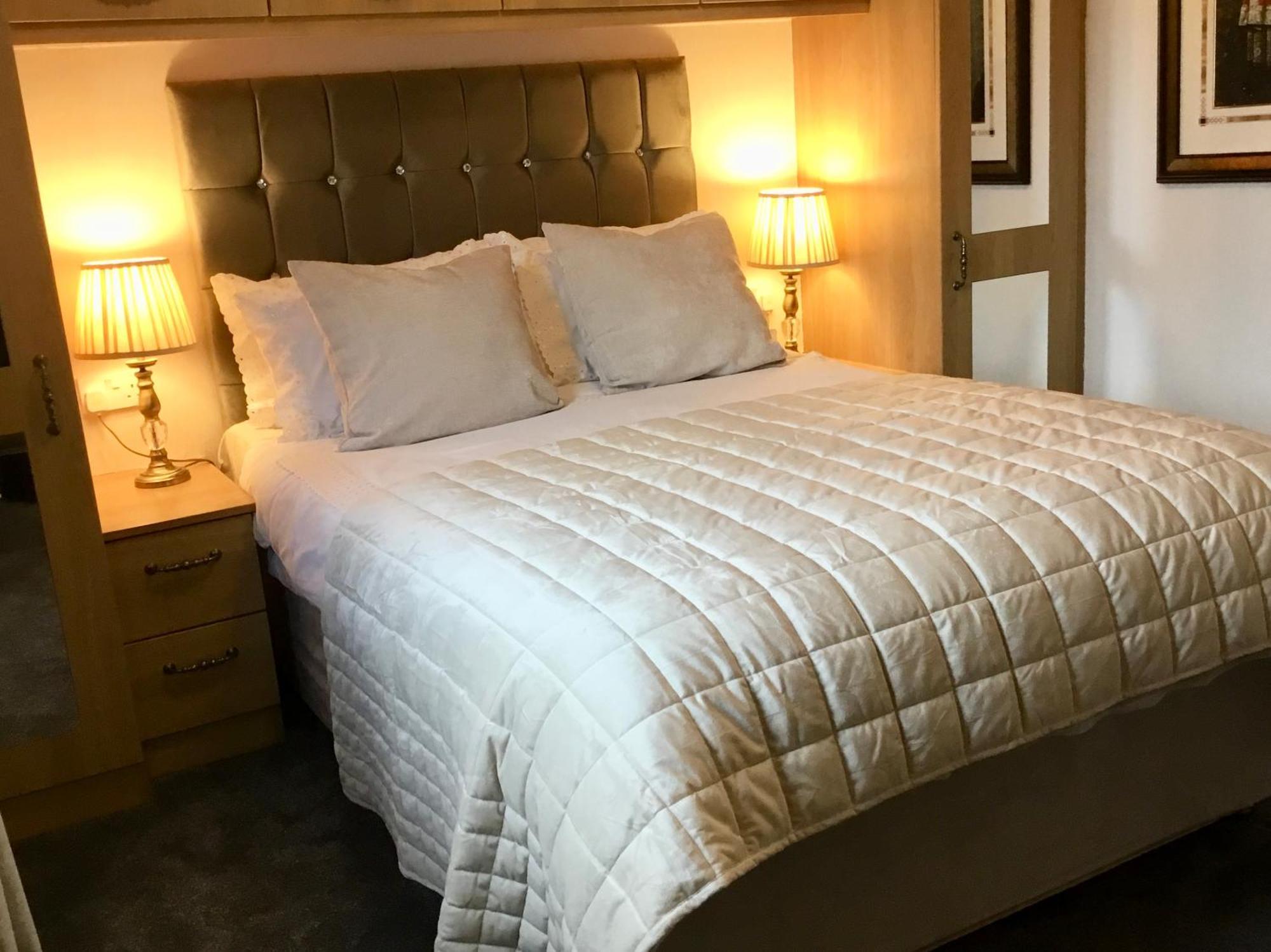 Westlea Guest House Алнмут Номер фото